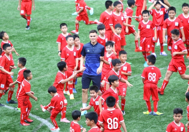 Dàn sao ‘PSG Việt Nam’ để thua trong trận đấu chưa từng có trong lịch sử