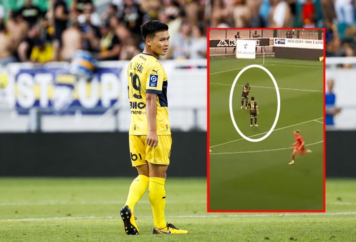 Quang Hải bị quát mắng ngay trên sân vì mắc lỗi ở bàn thua thứ 2