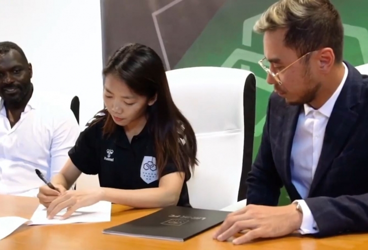 Phát biểu đầy cảm động của Huỳnh Như trong lễ ký hợp đồng với Lank FC