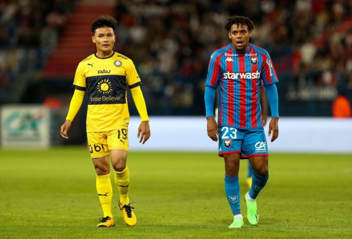 Báo Pháp: ‘Quang Hải đang đi lùi khiến CĐV quay lưng với Pau FC’