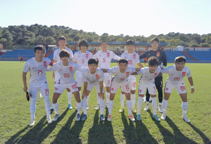 ‘Tương lai của bóng đá Trung Quốc’ để thua trước đội bóng châu Âu