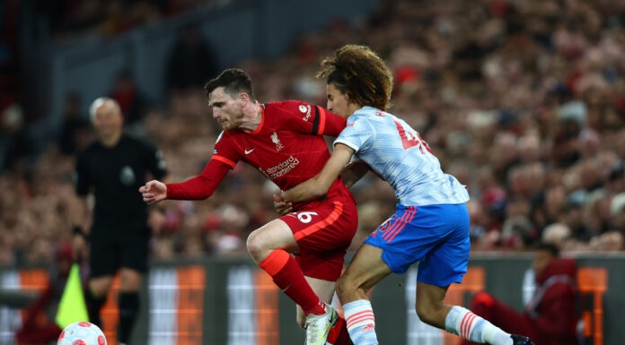 Huyền thoại Ngoại hạng Anh chỉ ra hai “điểm sáng” của MU trong trận thua Liverpool