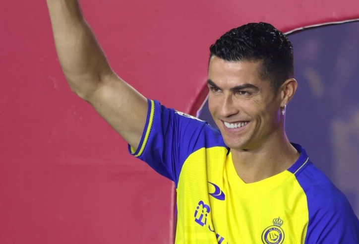 CHÍNH THỨC: HLV xác nhận thời điểm Ronaldo đá trận đầu cho Al Nassr