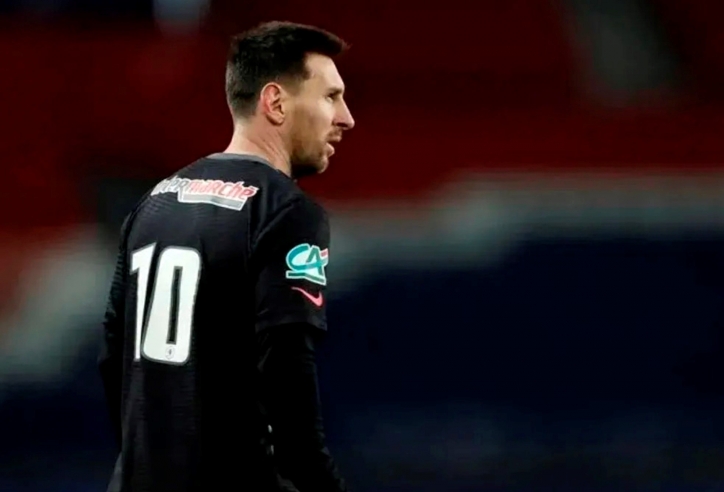 Vừa được nhường áo số 10 tại PSG, Messi đã hết cơ hội sử dụng