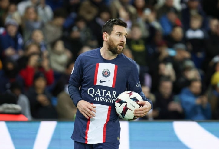 HLV PSG thông báo tin không thể vui hơn từ Lionel Messi