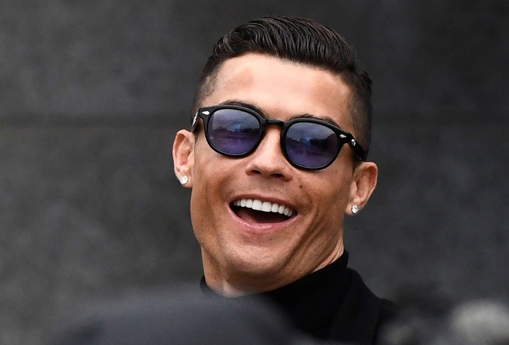 Phản ứng của Ronaldo khi thấy đối thủ gia nhập CLB mơ ước