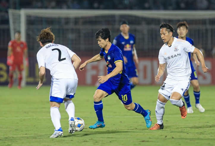 Hai trụ cột của HAGL lọt vào mắt xanh của HLV Yokohama F.Marinos