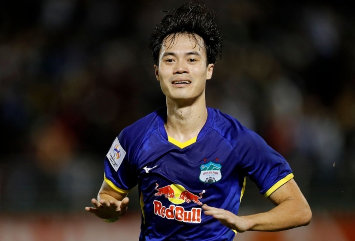 Văn Toàn tiết lộ điều phũ phàng sau khi ghi bàn vào lưới đội bóng mạnh nhất Hàn Quốc