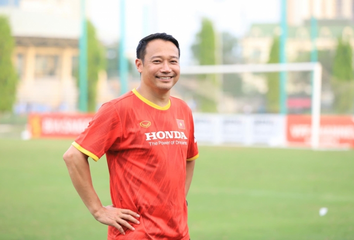 Cựu trợ lý của HLV Park Hang Seo muốn đưa Nam Định 'bay cao'