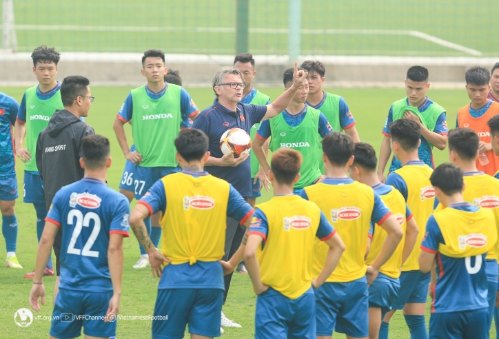 U23 Việt Nam giành chiến thắng đầu tiên dưới thời HLV Troussier