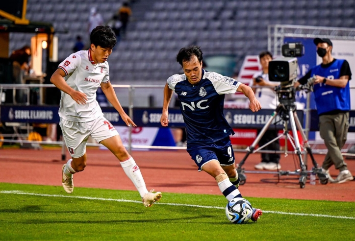 Văn Toàn 'phát tín hiệu' ở Hàn Quốc giữa tin đồn trở lại V-League
