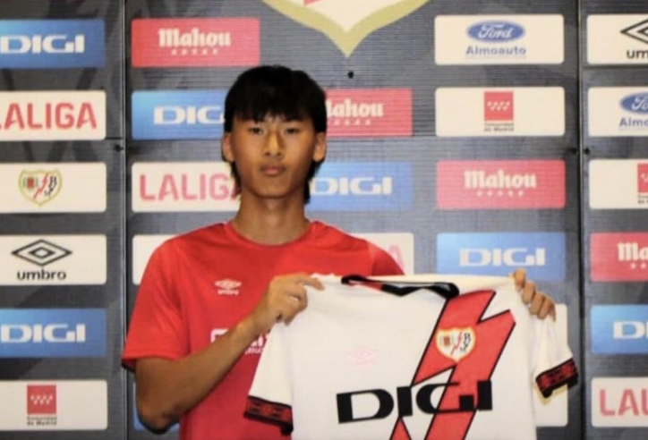 Tài năng Việt kiều được đội trẻ La Liga ký tiếp hợp đồng