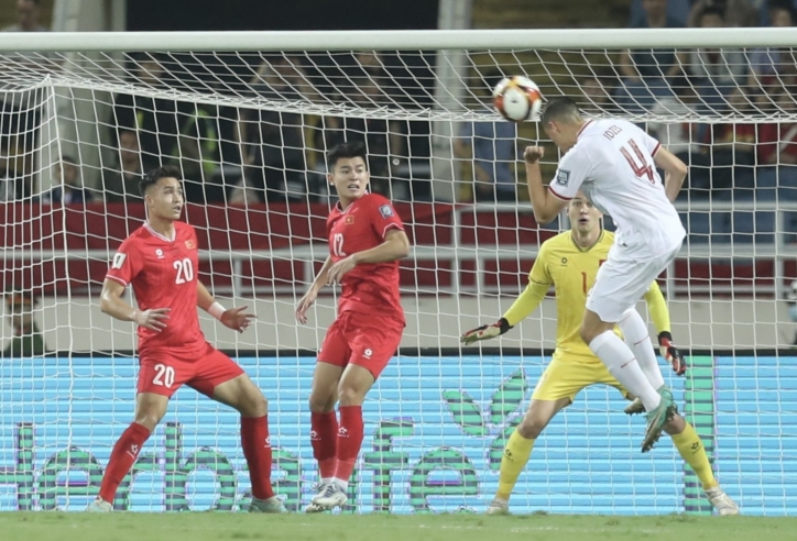 CĐV Indonesia phản ứng trái chiều khi cùng bảng Việt Nam ở AFF Cup