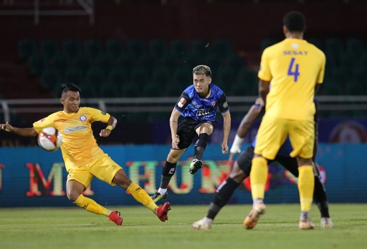 CLB Khánh Hòa chia tay V-League bằng trận thua tối thiểu