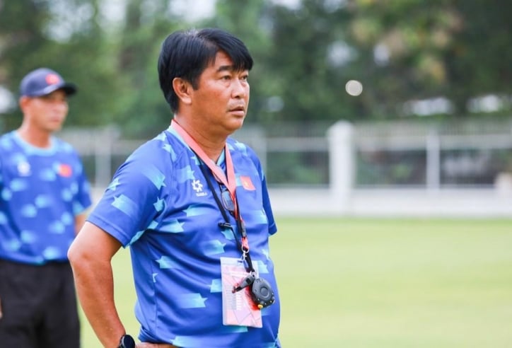 HLV trưởng bất ngờ chia tay U17 Việt Nam trước giải châu Á