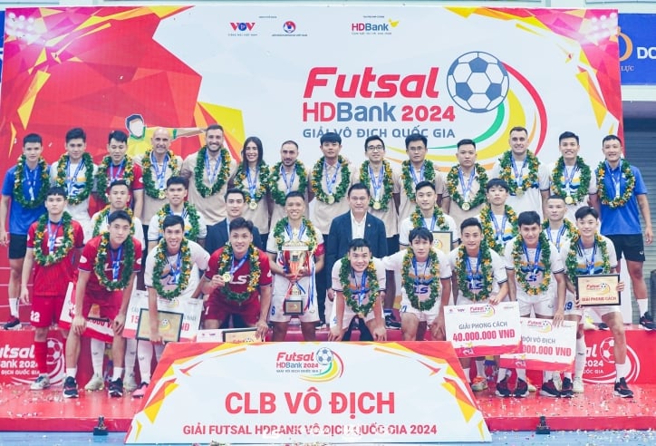 Nâng cúp vô địch, Thái Sơn Nam nhận thêm 'doping' từ VFF