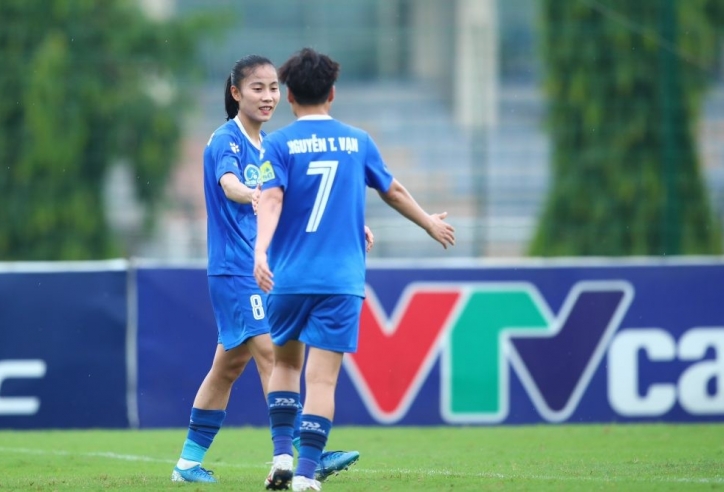 Bộ đôi tuyển thủ Việt Nam chói sáng giúp đội nhà thắng 10-0