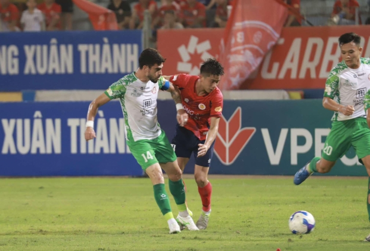 Trực tiếp CAHN 0-0 TP.HCM: Thẻ đỏ!!!