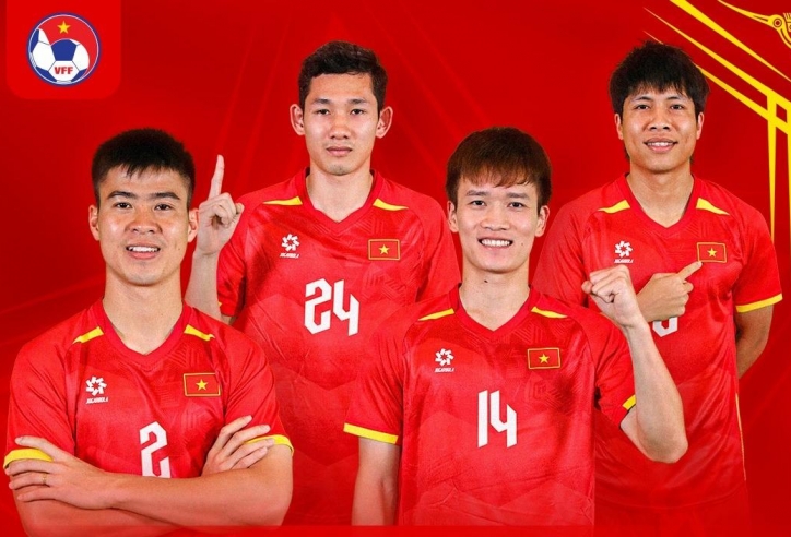 4 cầu thủ ĐT Việt Nam được chọn đấu Man Utd