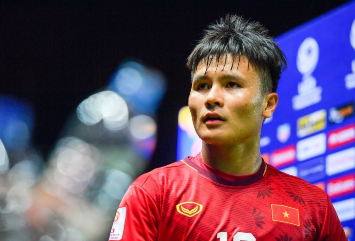 Đối thủ của ĐT Việt Nam nói lời 'có cánh' về Quang Hải và Pau FC
