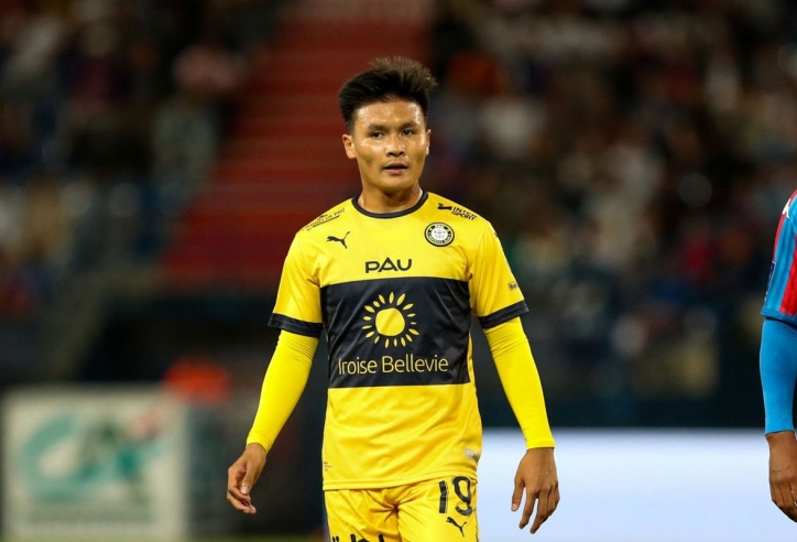 Ligue 2 báo tin vui lớn cho NMH Pau FC, Quang Hải chờ ngày tỏa sáng