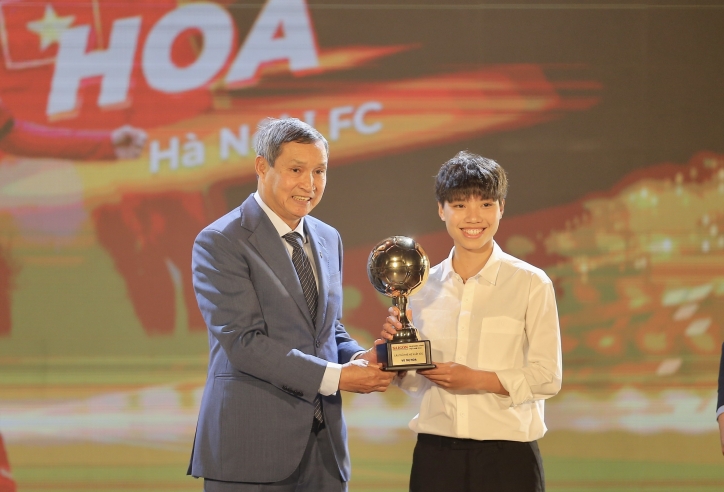 Cầu thủ trẻ xuất sắc nhất đặt mục tiêu lớn cùng ĐT nữ Việt Nam