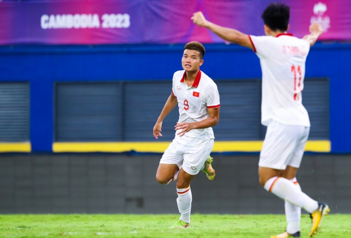 CĐV ĐNÁ 'quay xe', dự đoán U22 Việt Nam giành HCV SEA Games 32