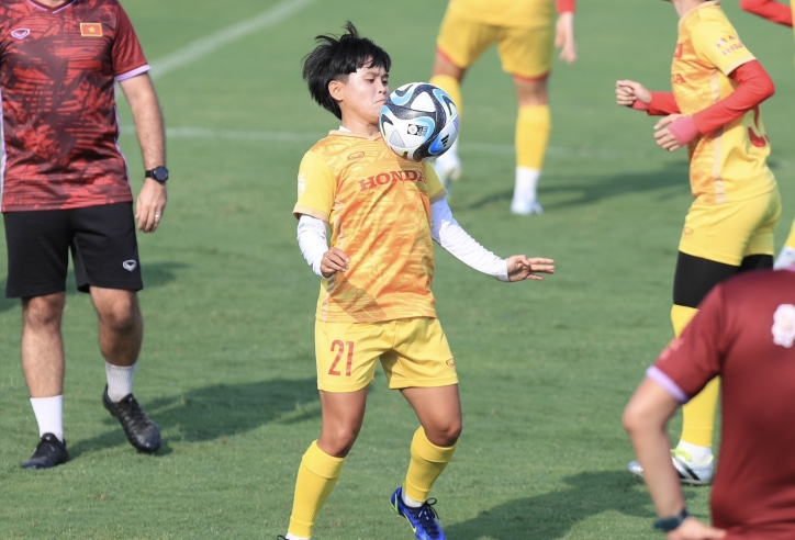 VIDEO: 'Đàn em' Huỳnh Như nói gì về đối thủ tại World Cup?