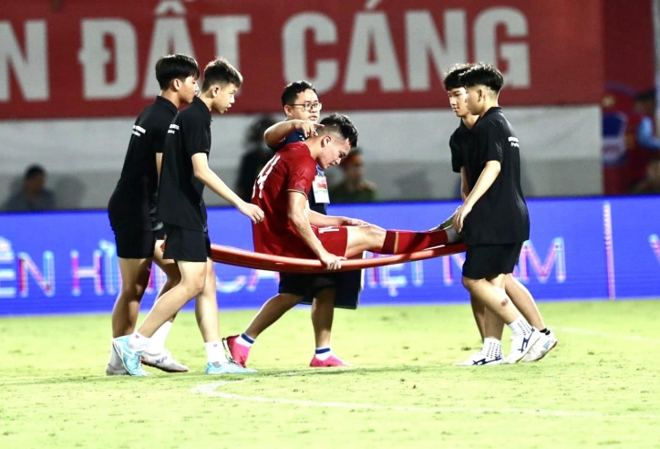 Trụ cột ĐT Việt Nam báo tin cực vui cho HLV Troussier sau trận thắng