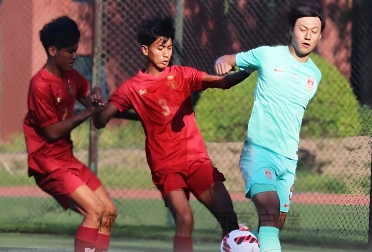 Sát ngày đấu Việt Nam, U19 Trung Quốc ra quyết định bất ngờ