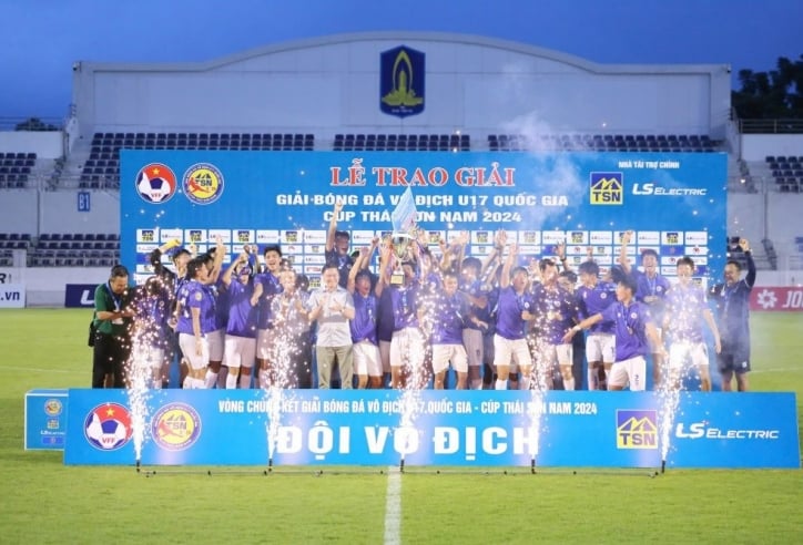LĐBĐ Việt Nam có động thái với đội vô địch U17 quốc gia