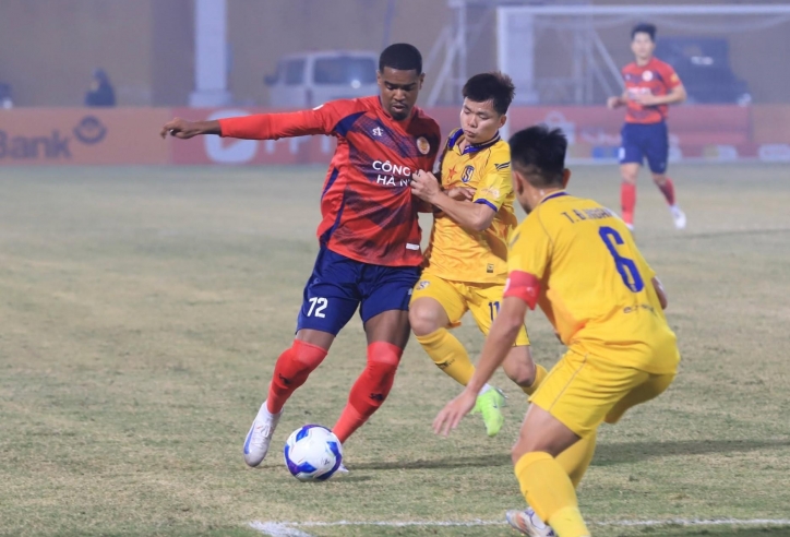 CAHN lại hoà thất vọng SLNA, bế tắc trên đường đua vô địch V-League
