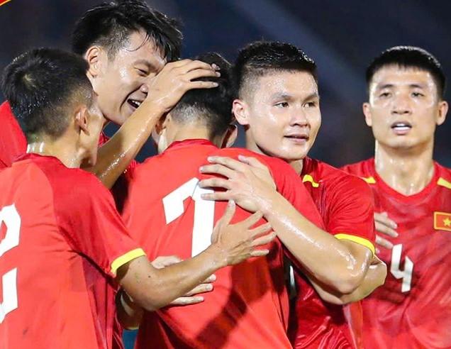 ĐT Việt Nam nhận tin cực vui trên BXH FIFA