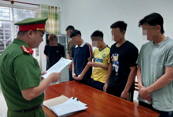6 cầu thủ Việt Nam lãnh 38 năm tù vì bán độ