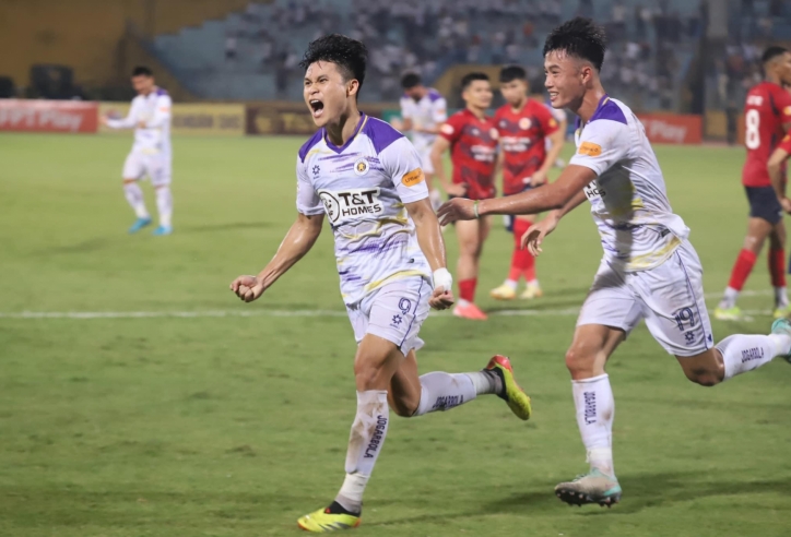 CAHN vs Hà Nội: Đại chiến top 3