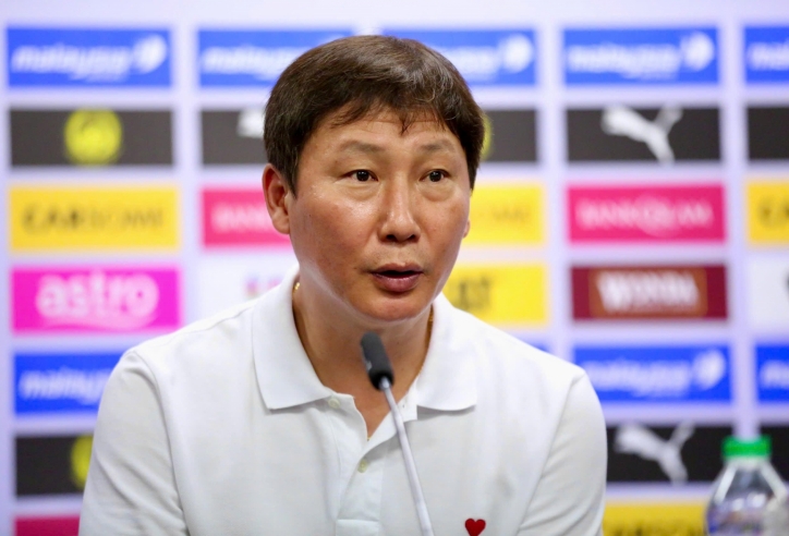 HLV Kim Sang Sik chia tay ĐT Việt Nam