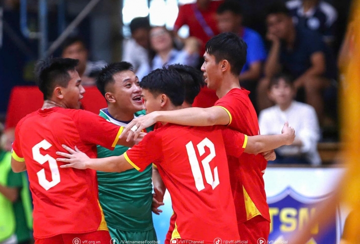 HLV Argentina gọi 20 cầu thủ lên ĐT futsal Việt Nam trước giải châu Á