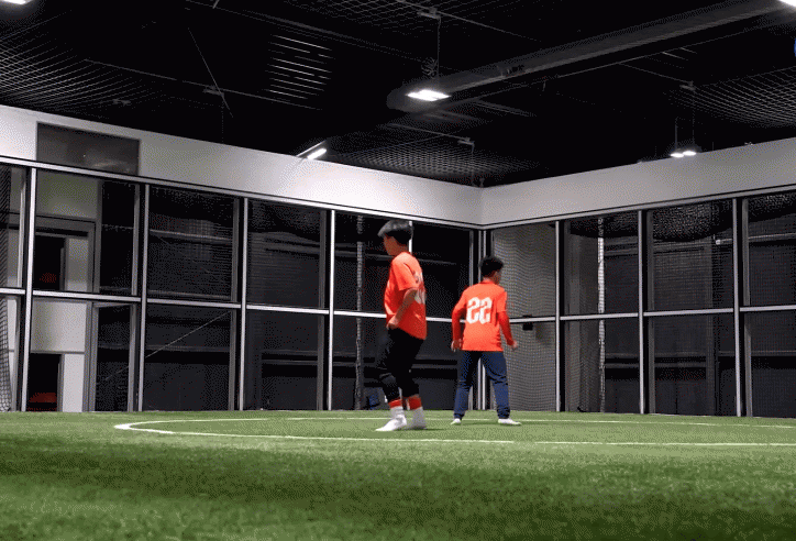 Video: U17 nữ Việt Nam trải nghiệm công nghệ hiện đại ở CLB Dortmund