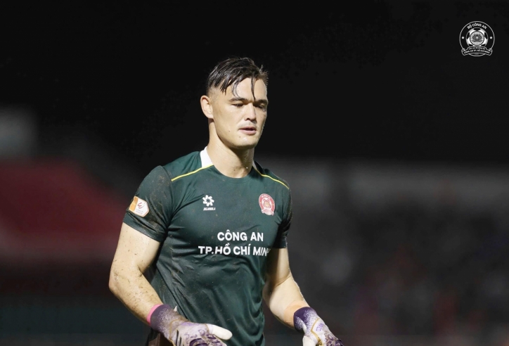 ĐT Việt Nam sắp có thêm thủ môn nhập tịch?