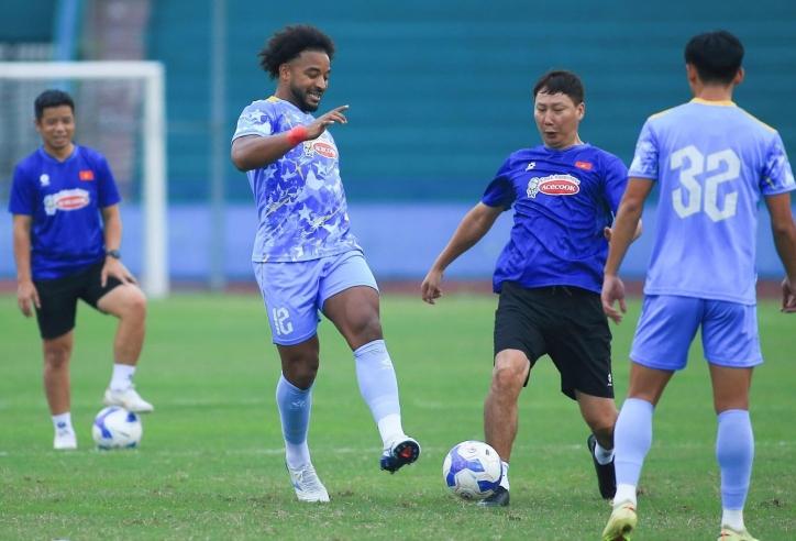 ĐT Việt Nam vắng 1 loạt cầu thủ ở buổi tập đầu tiên