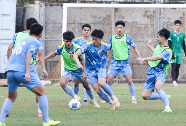 Sắp đương đầu Malaysia, HLV Kim Sang Sik nhận tin vui từ U22 Việt Nam