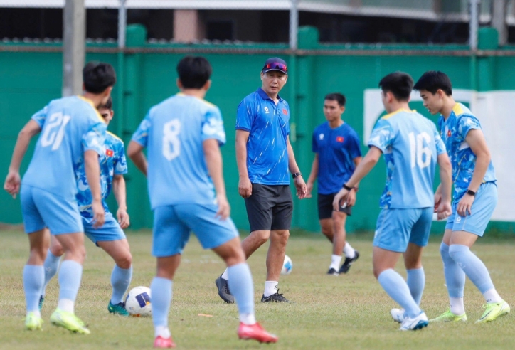 U22 Việt Nam quyết đấu Malaysia, HLV Kim Sang Sik bất ngờ nhắc trận thua đau 0-4