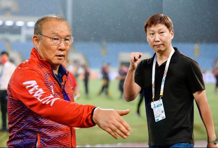 HLV Park Hang Seo chúc mừng U22 VN giành HCV SEA Games, tiết lộ chi tiết đặc biệt về HLV Kim Sang Sik