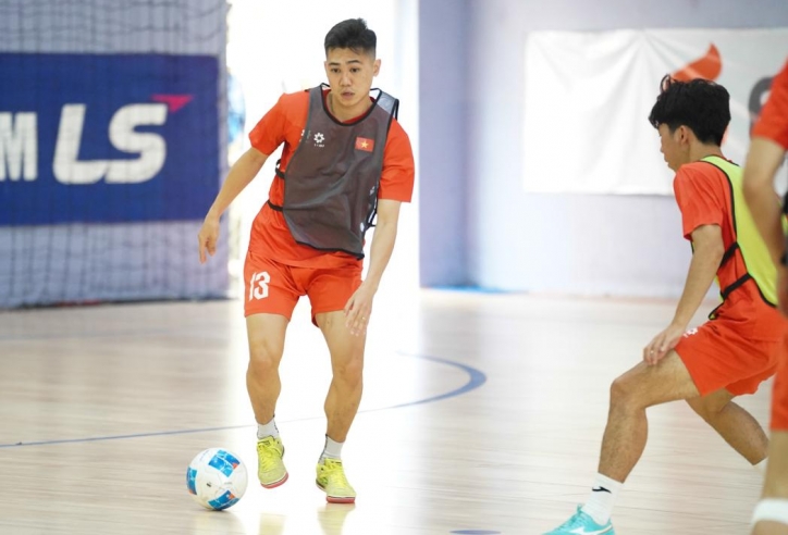 Tuyển Việt Nam sẵn sàng đấu Thái Lan ở VCK châu Á