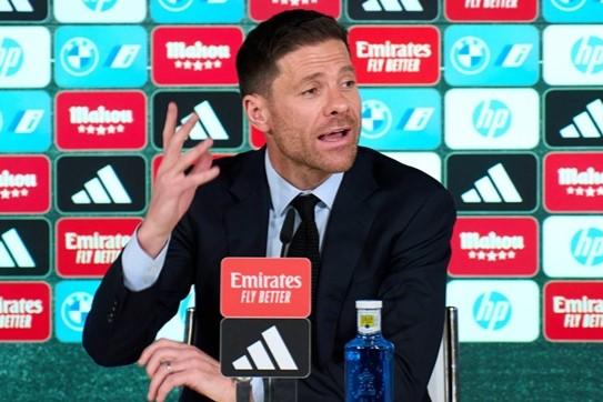 Real Madrid trao cho Xabi Alonso 'quyền lực' chưa từng có