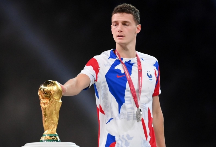 Barca bất ngờ được 'mai mối' với nhà vô địch World Cup