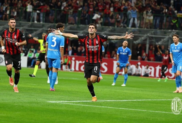 Pulisic lu mờ De Bruyne, AC Milan đánh bại Napoli đầy quả cảm