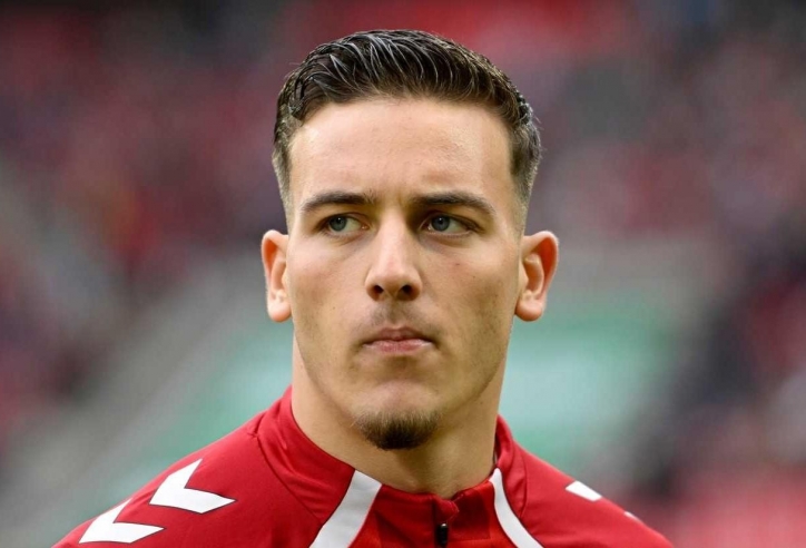 Lộ diện chân sút được MU thèm khát