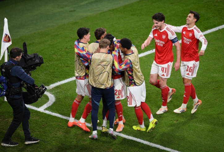 Arsenal: Đỉnh cao châu Âu và dấu ấn từ những điều chỉnh thiên tài