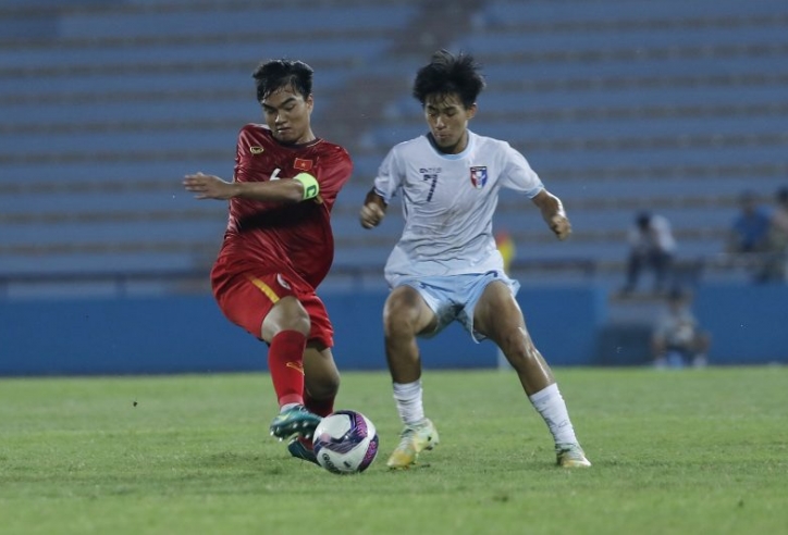 Thắng đậm 5 sao, U17 Việt Nam đòi lại ngôi đầu bảng từ Thái Lan